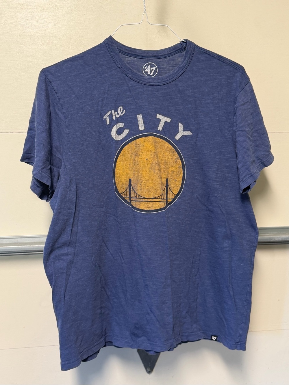 47 Brand Navy Blue 'The City' Bridge Graphic Tee Golden State Warriors